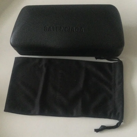 BALENCIAGA EXTRA LARGE BLACK LEATHER SUNGLASSES CASE WITH DRAWSTRING POUCH NEW - Picture 10 of 10
